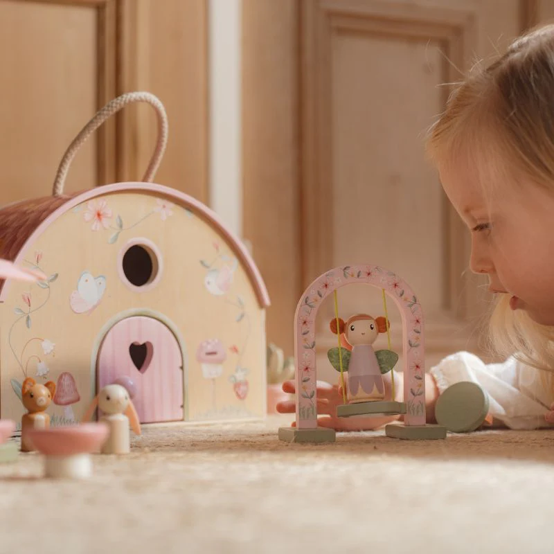 Little Dutch Dolls House - Fairy Garden - Image 12