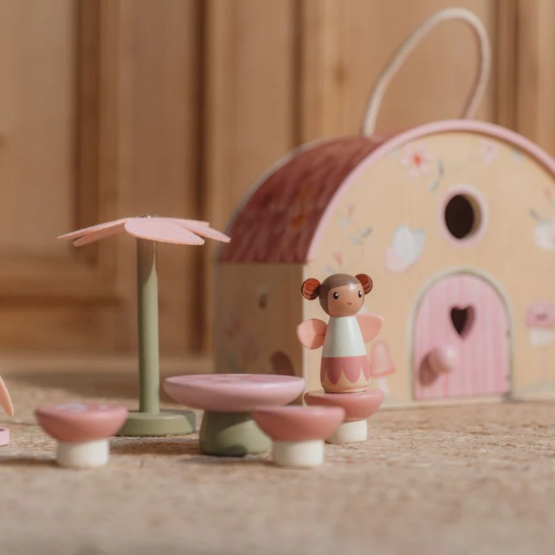 Little Dutch Dolls House - Fairy Garden - Image 6