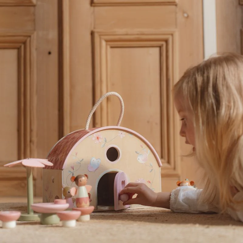 Little Dutch Dolls House - Fairy Garden - Image 8